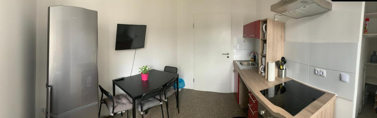 Hotel Hampton By Hilton Centre 3*