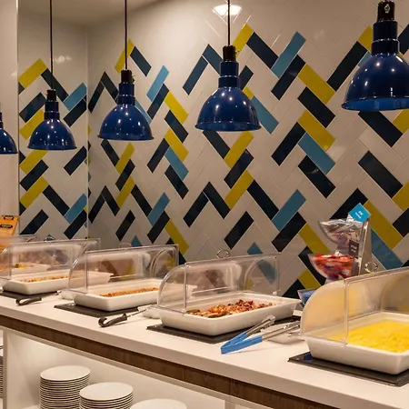 Hampton By Hilton Centre 3* Düsseldorf