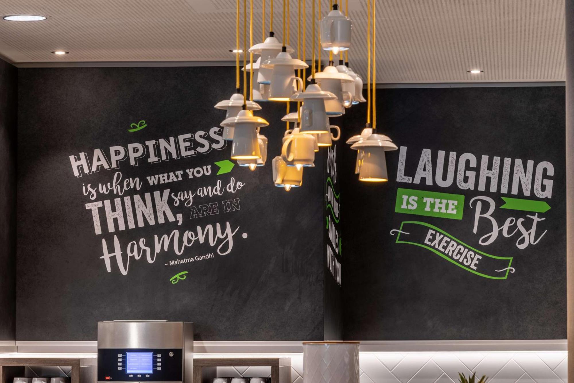 Hampton By Hilton Centre Hotel Dusseldorf