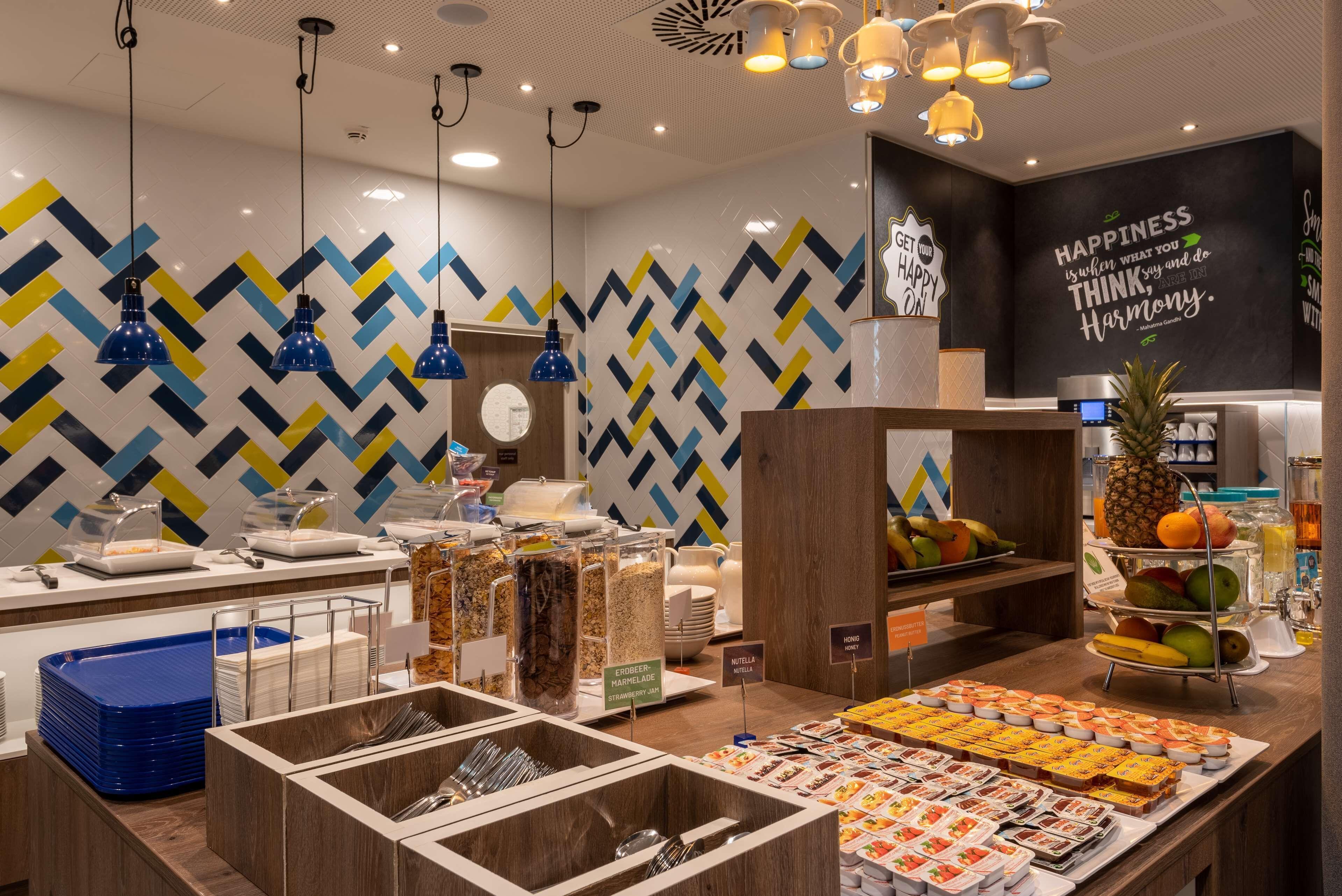 Hotel Hampton By Hilton Centre